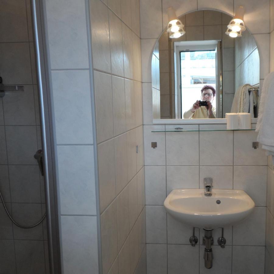 Gaestehaus Hoffmann Dörrenbach Buitenkant foto