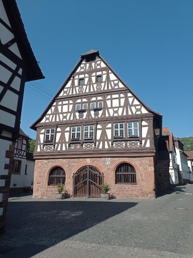 Gaestehaus Hoffmann Dörrenbach Buitenkant foto