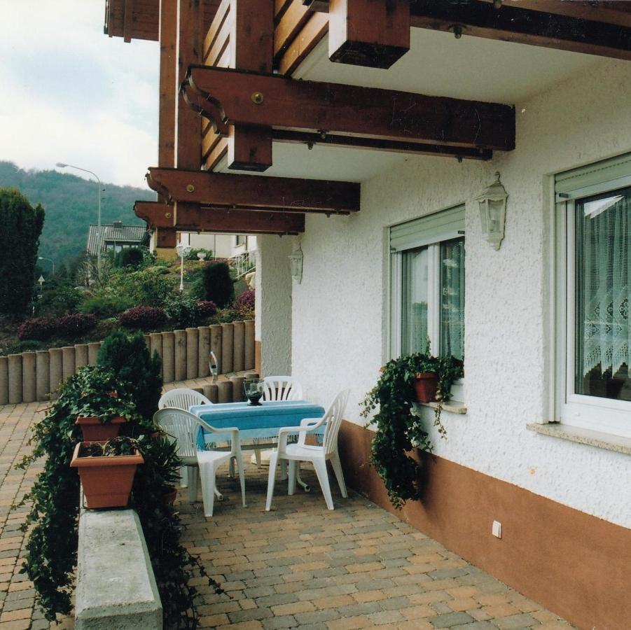 Gaestehaus Hoffmann Dörrenbach Buitenkant foto