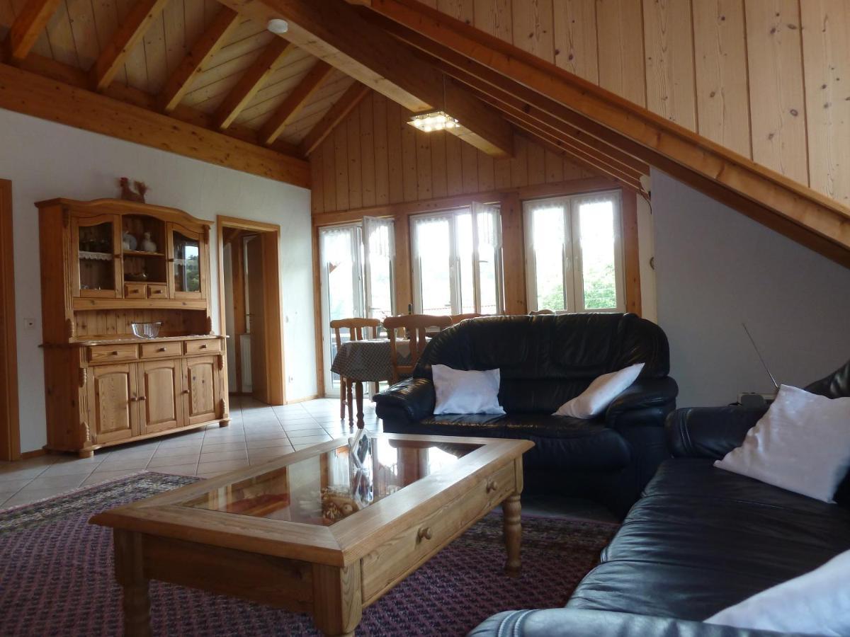 Gaestehaus Hoffmann Dörrenbach Buitenkant foto